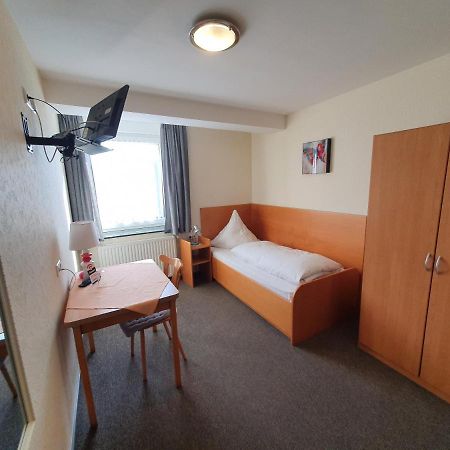 Gaestehaus Ermen Kamp-Lintfort Luaran gambar