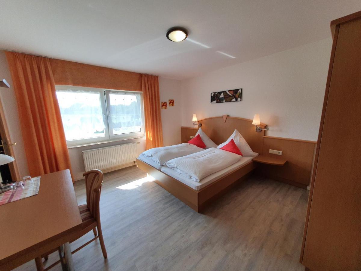 Gaestehaus Ermen Kamp-Lintfort Luaran gambar