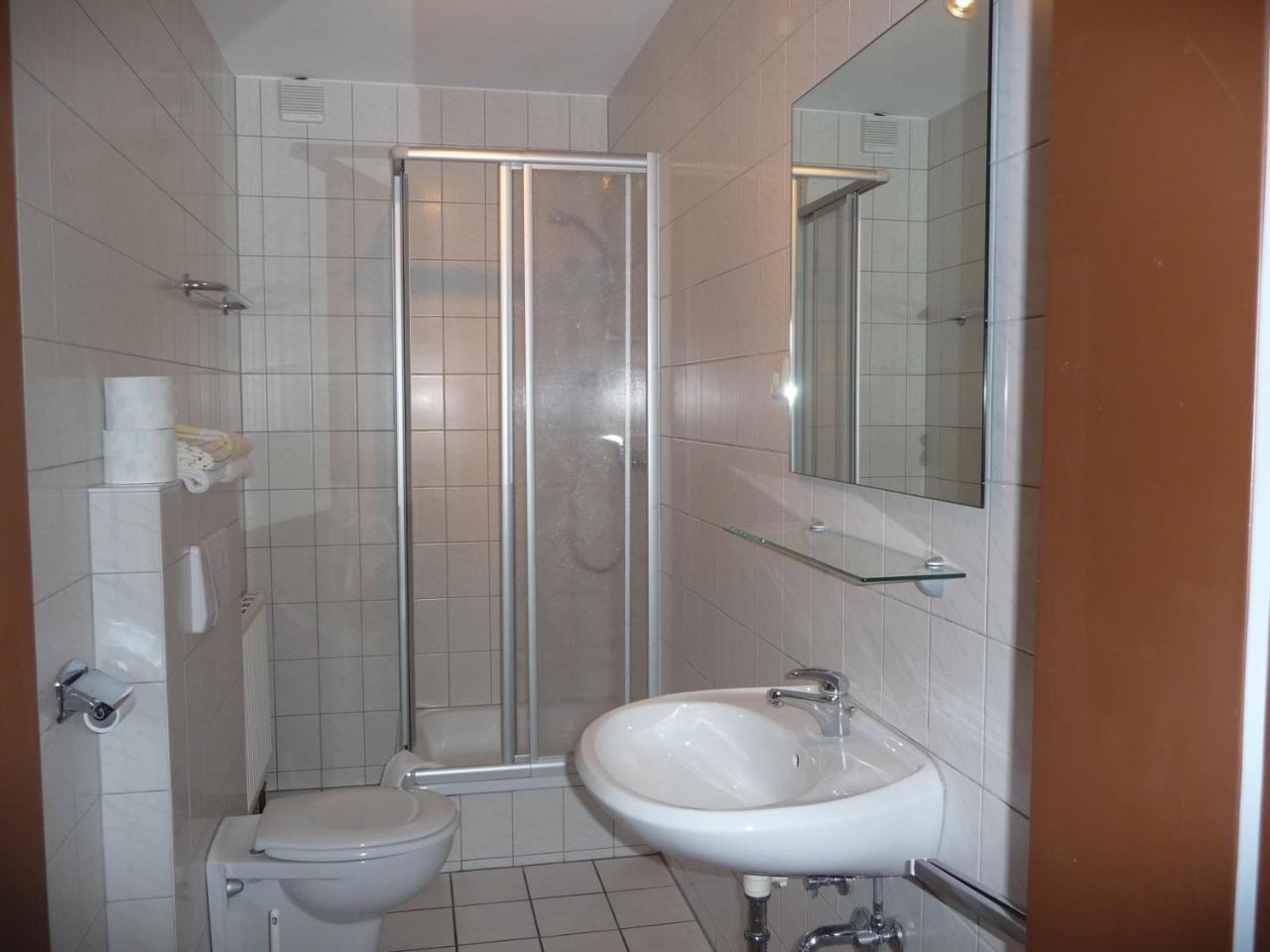 Gaestehaus Ermen Kamp-Lintfort Luaran gambar